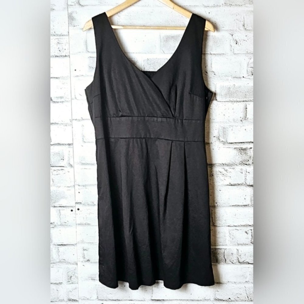 Ricki's Black V Neck Sleeveless Midi Dress Side Zip Size 14 Party Cocktail